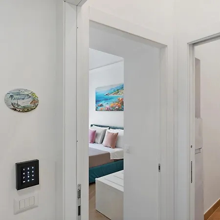 Lubrense Signature Apartmán *